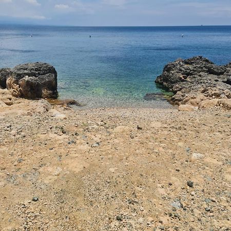 Oceanfront At Arterra, Fast Wifi, Nflix, Kitchen -C Villa Lapu-Lapu City Exterior foto