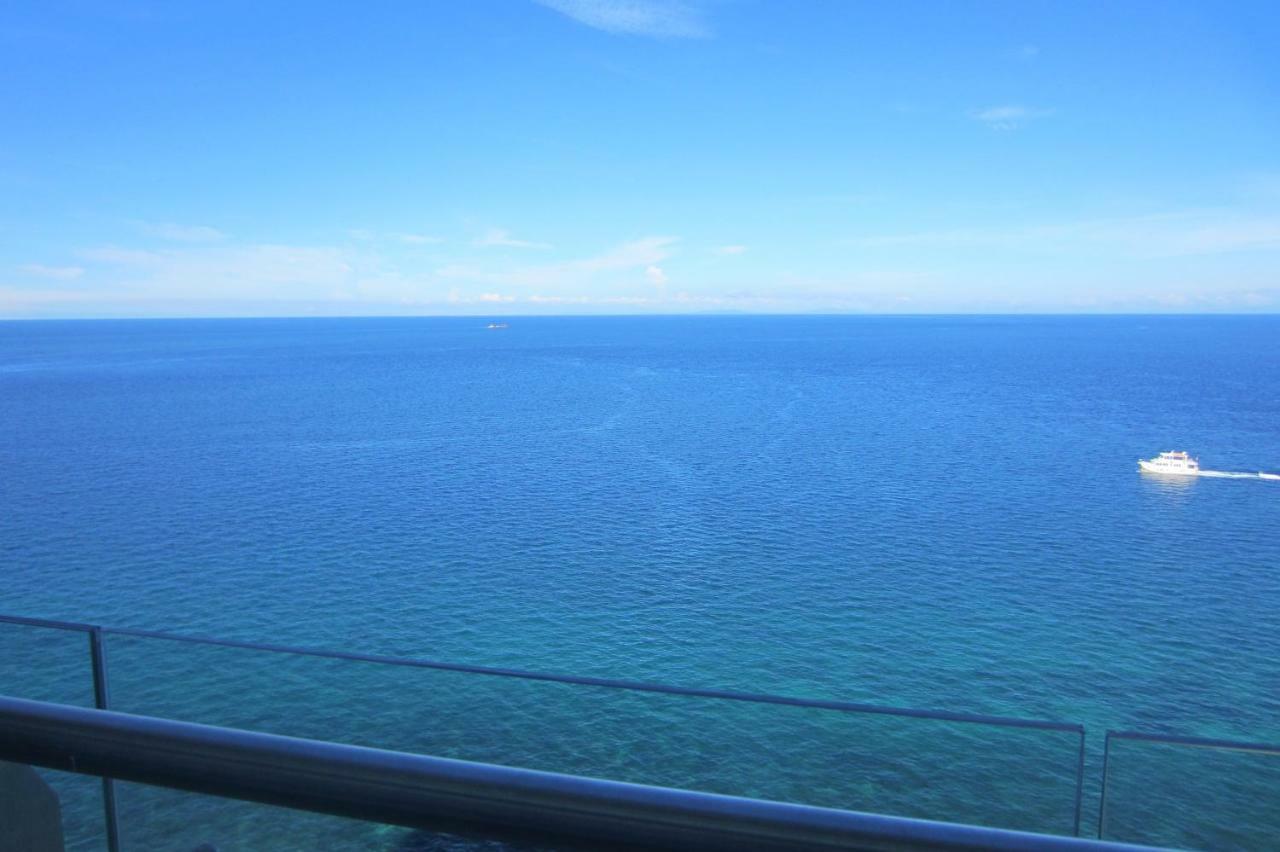 Oceanfront At Arterra, Fast Wifi, Nflix, Kitchen -C Villa Lapu-Lapu City Exterior foto