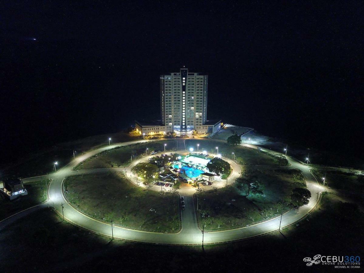 Oceanfront At Arterra, Fast Wifi, Nflix, Kitchen -C Villa Lapu-Lapu City Exterior foto